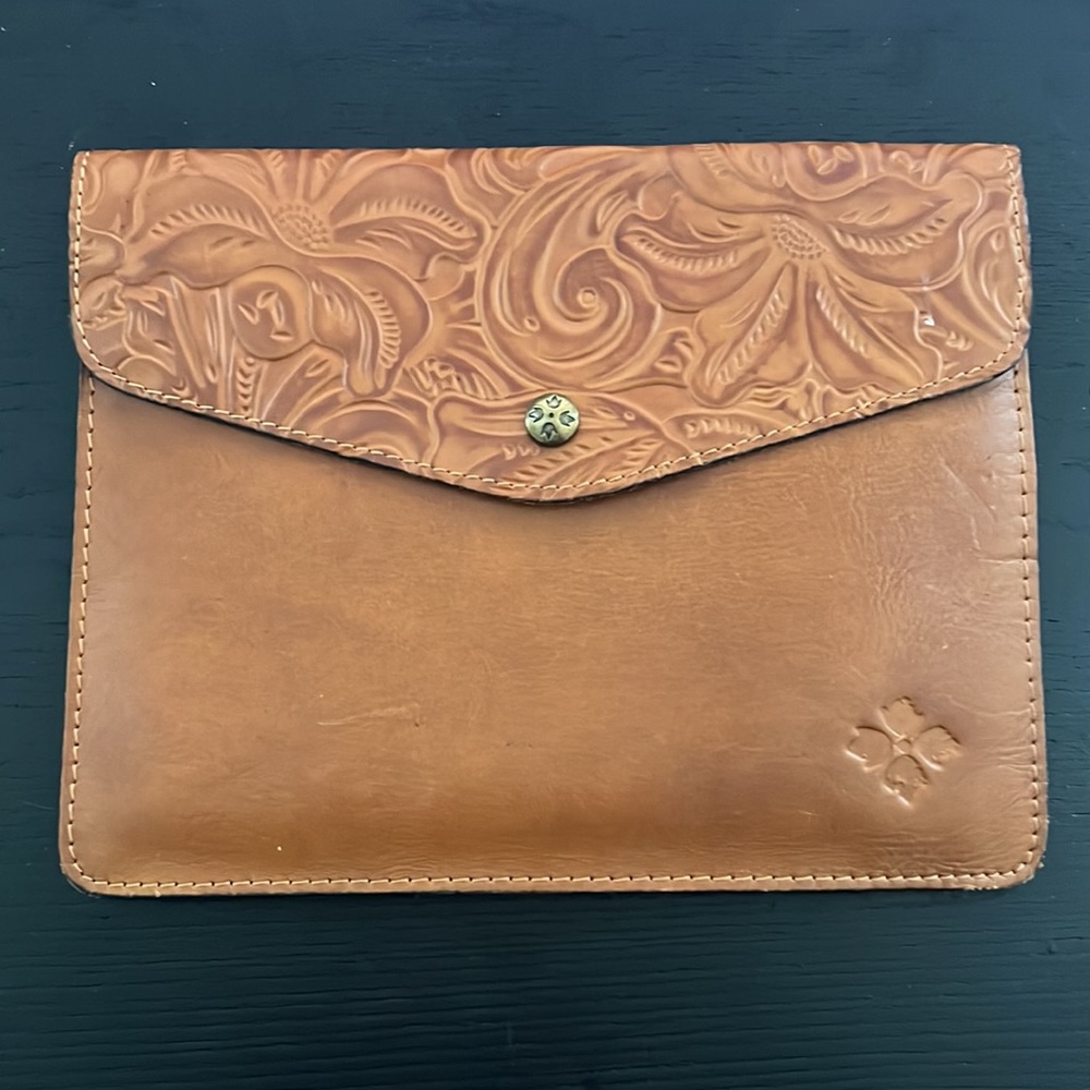 Patricia Nash 💯 Genuine Leather Tablet Case/Clutch